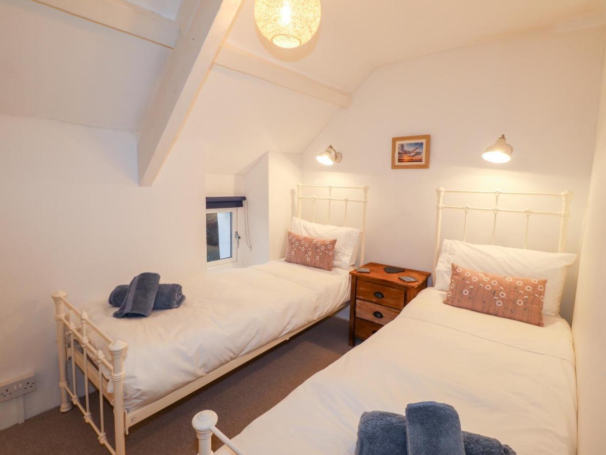 Little Barn Cottage Newport  Extérieur photo